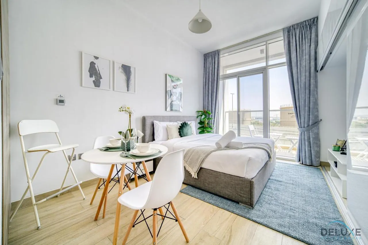 Lush Studio In Studio One Dubai Marina By Deluxe Holiday Homes 0*,