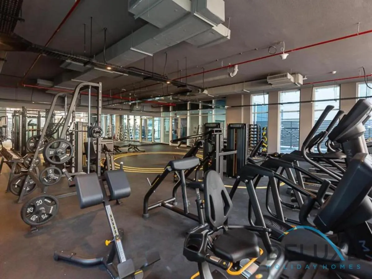 Apartment Lush Studio In Studio One Dubai Marina By Deluxe Holiday Homes