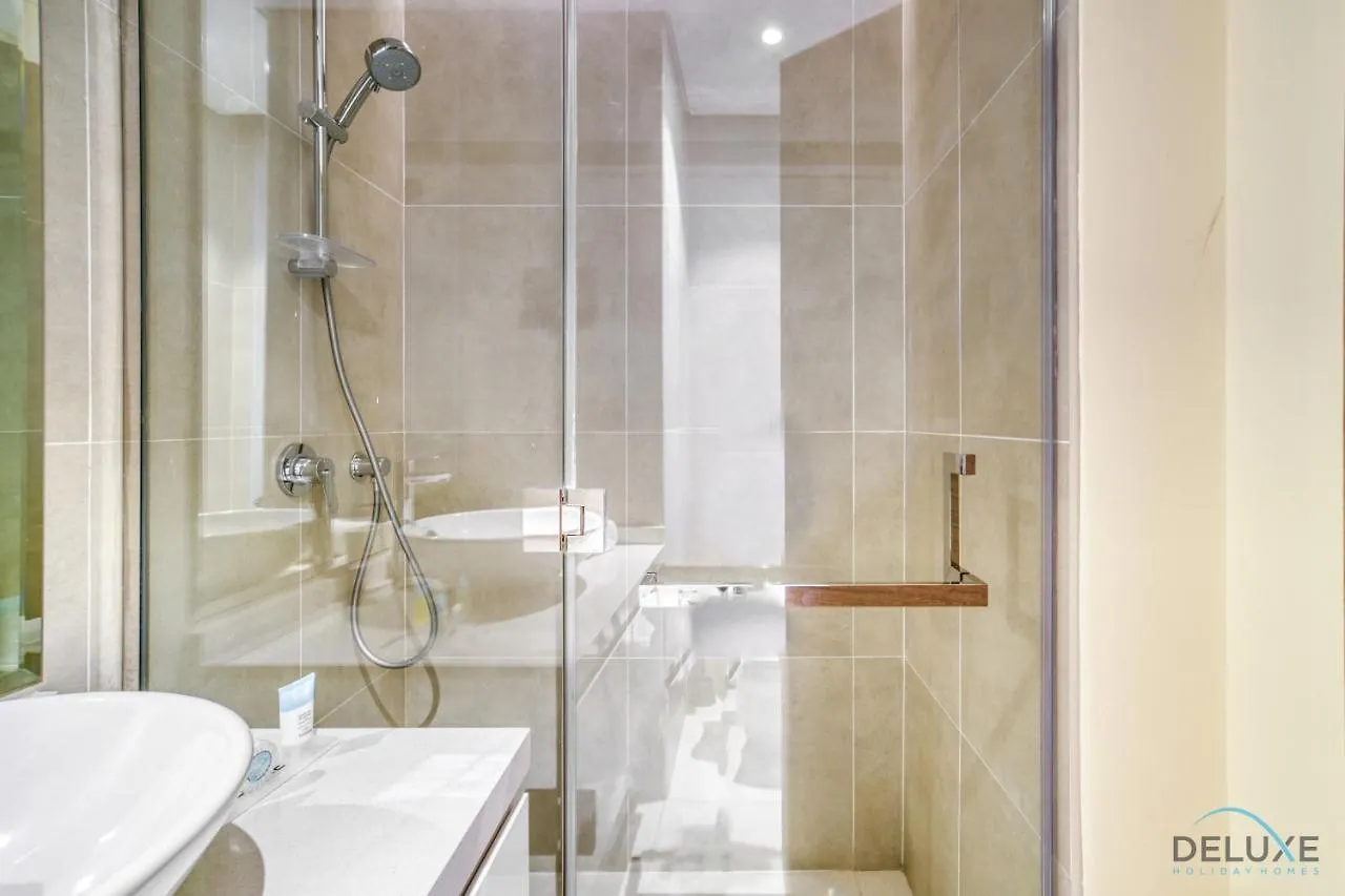Lush Studio In Studio One Dubai Marina By Deluxe Holiday Homes Apartment