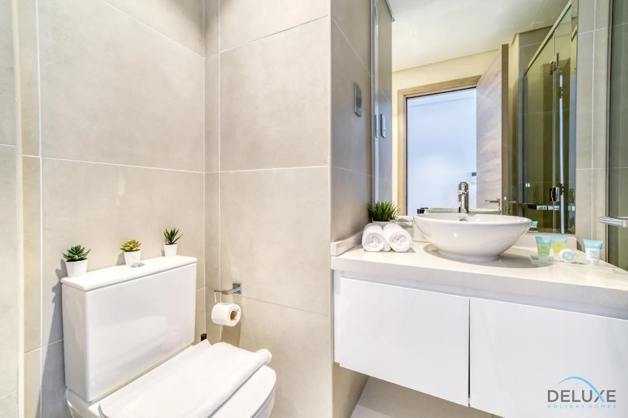 Lush Studio In Studio One Dubai Marina By Deluxe Holiday Homes 0*,  United Arab Emirates